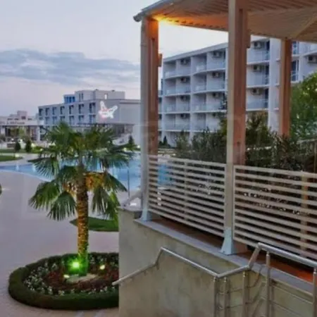 Appartement The Red Burgas Stad