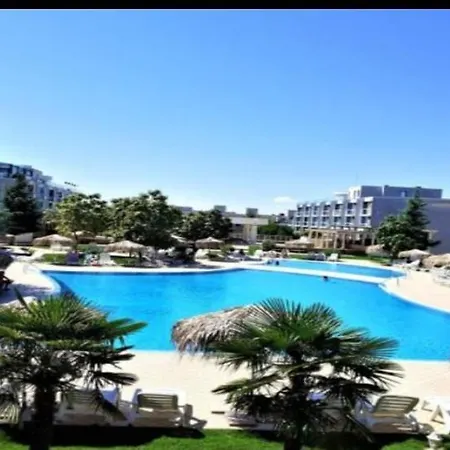 Apartment The Red Burgas